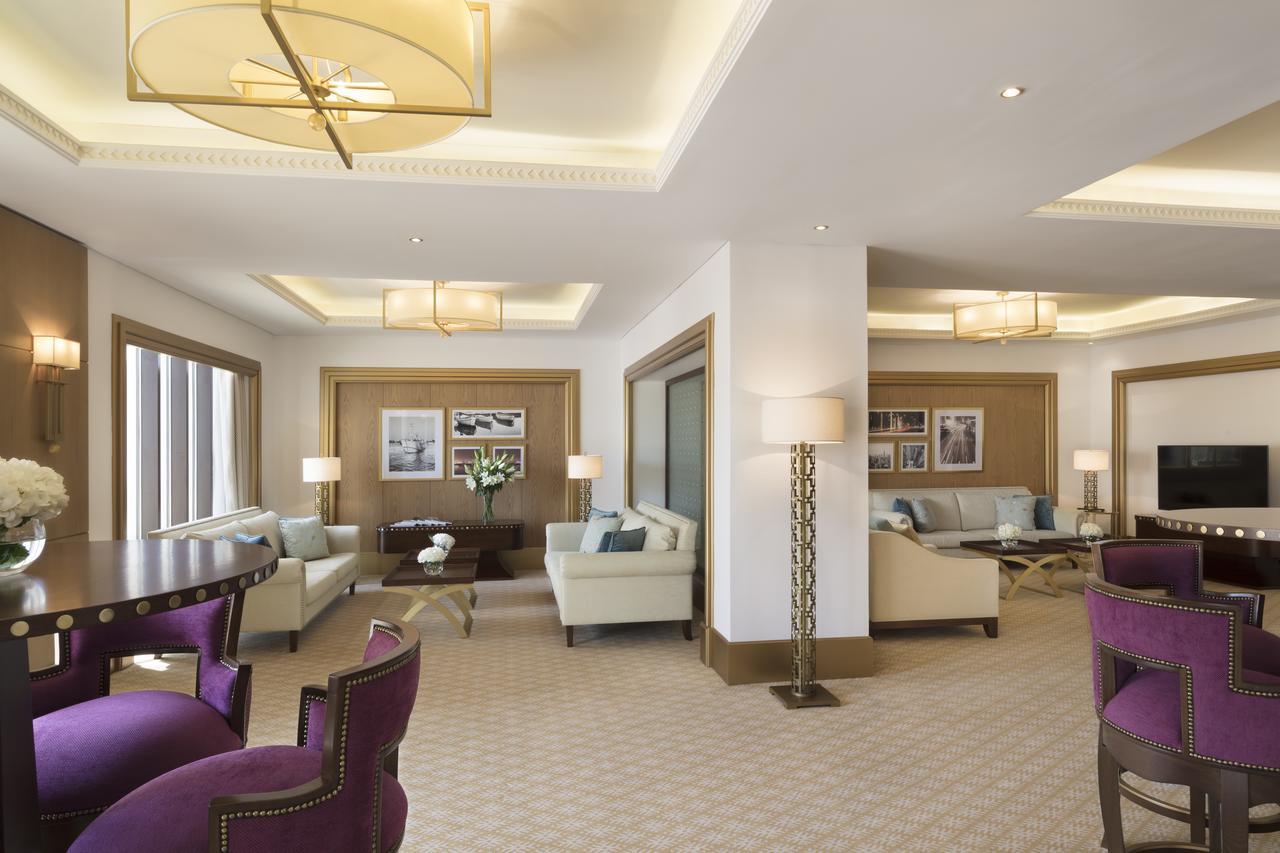 Al Najada Doha Hotel By Tivoli Екстериор снимка The Royal Suite