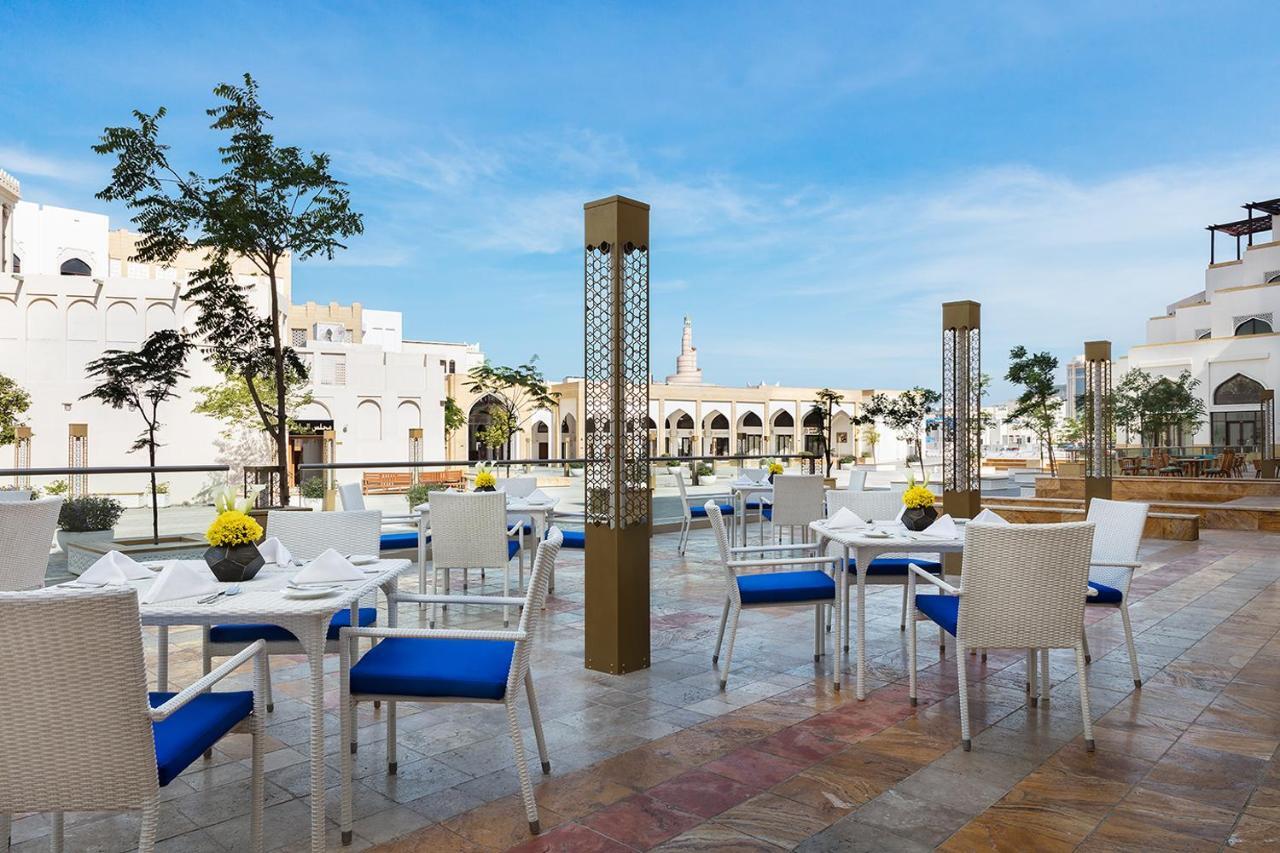 Al Najada Doha Hotel By Tivoli Екстериор снимка The hotel's rooftop
